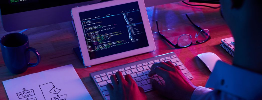 How Custom Software Development Is Redefining Business Efficiency in 2025